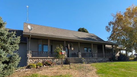 Photo of 4070 20th Avenue SW, Montevideo, MN 56265 (MLS # 7163558)