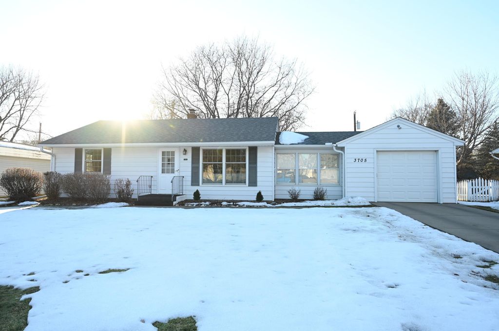 Photo of 3705 Dennis Lane, White Bear Lake, MN 55110 (MLS # 7021932)