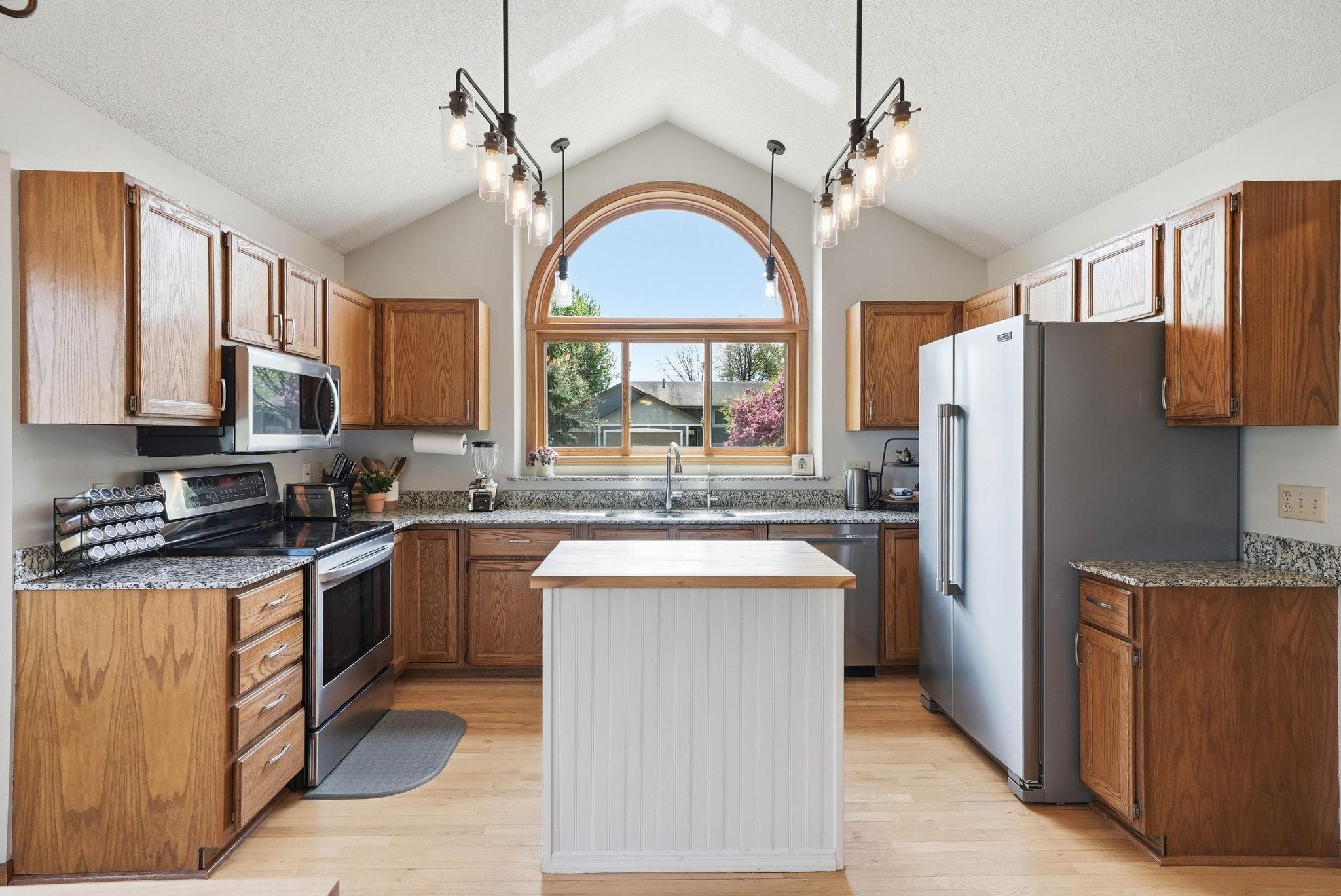 7135 Upper 157th Street W