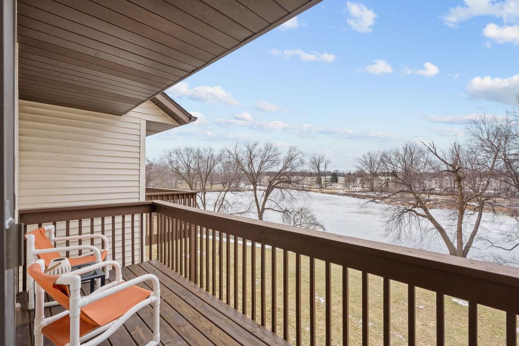 Photo of 2644 Lake Court Drive #31, Mounds View, MN 55112 (MLS # 7039157)
