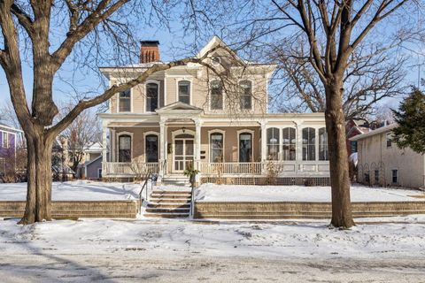 96 Virginia Street Saint Paul MN 55102
