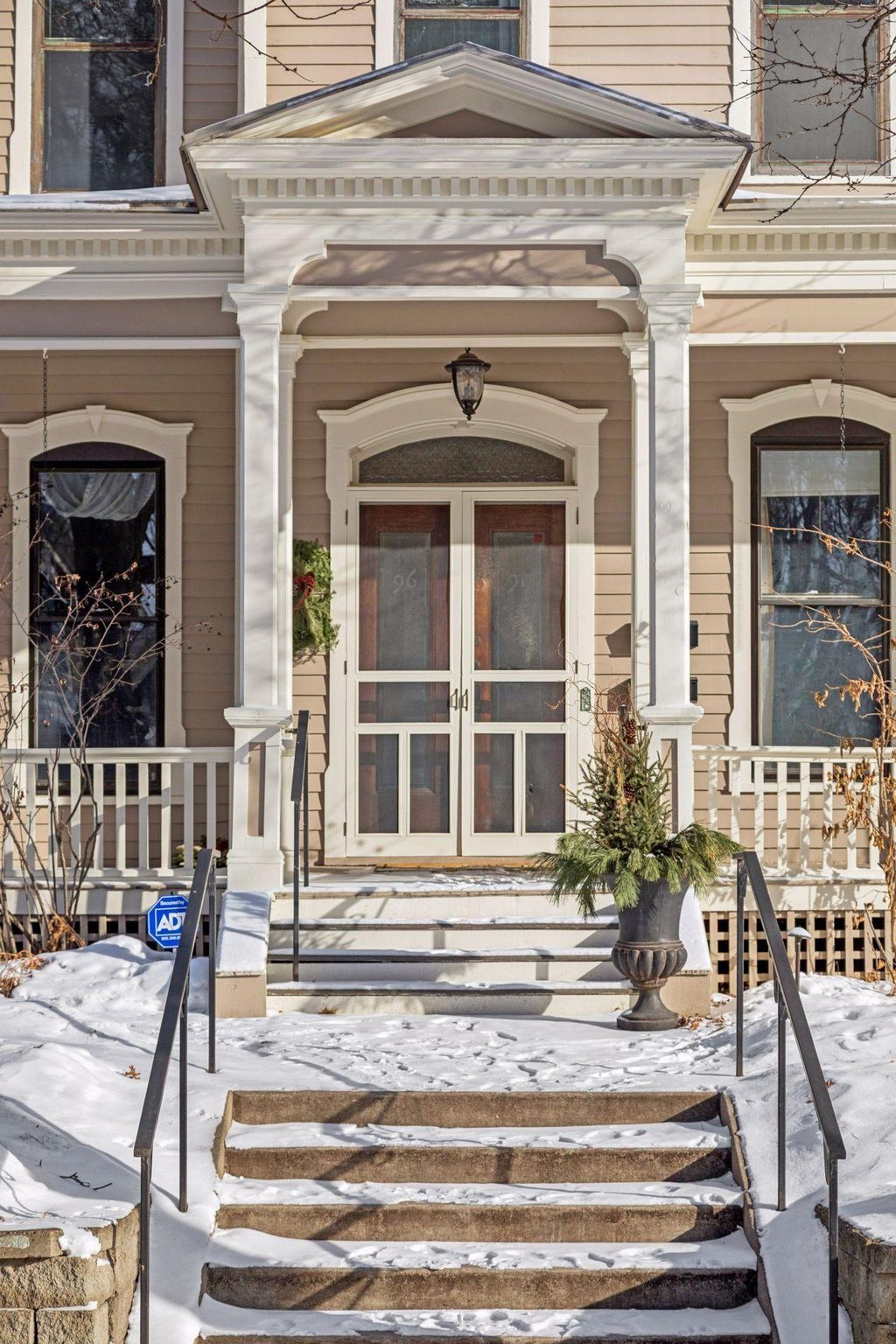 Photo of 96 Virginia Street, Saint Paul, MN 55102 (MLS # 7028364)