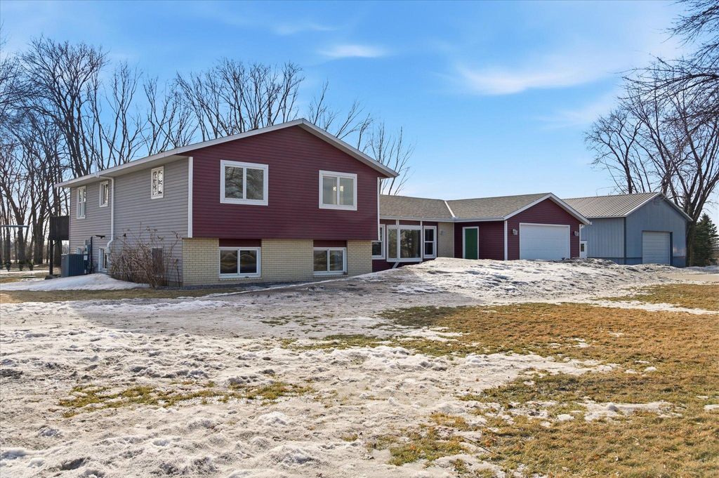 Photo of 20445 300th Street, New Prague, MN 56071 (MLS # 7006111)