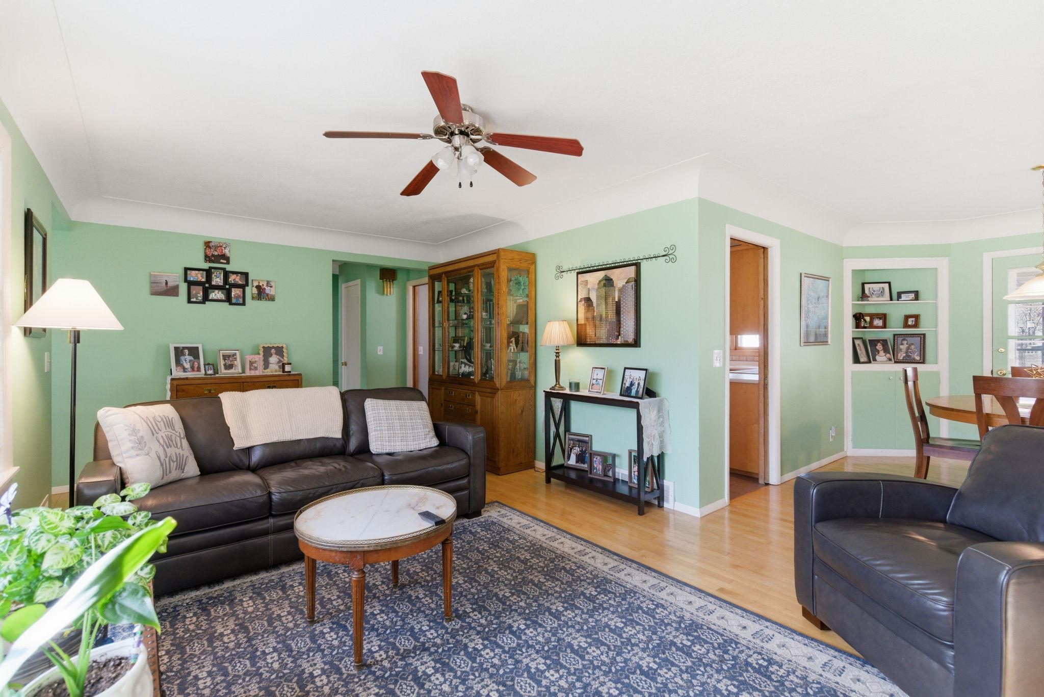 2515 Florida Avenue N