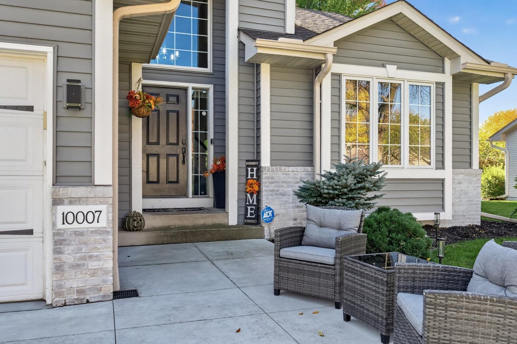 Photo of 10007 Hidden Oaks Lane N, Champlin, MN 55316 (MLS # 7157027)
