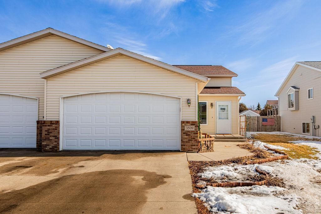 Photo of 3509 Eagle Run Lane, West Fargo, ND 58078 (MLS # 7031790)