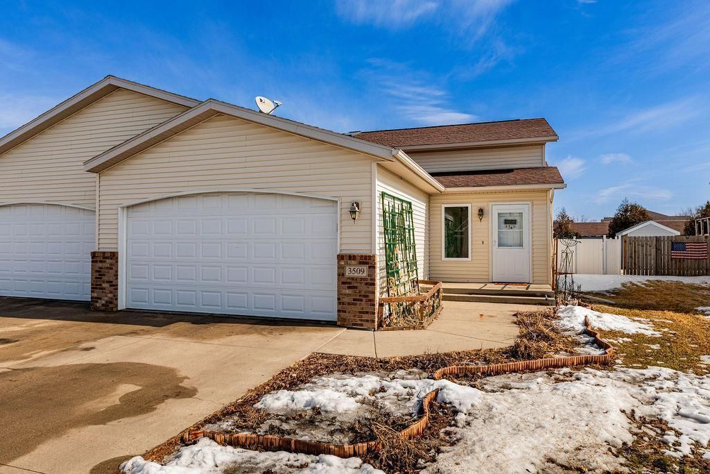 Photo of 3509 Eagle Run Lane, West Fargo, ND 58078 (MLS # 7031790)