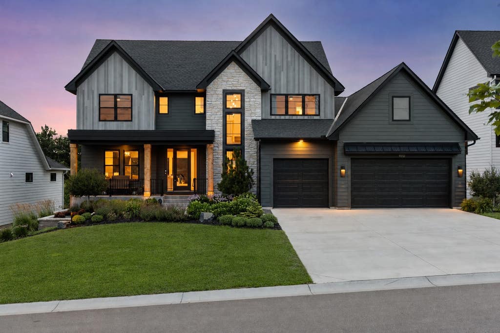 Photo of 9592 Iron Horse Road, Woodbury, MN 55129 (MLS # 7116228)