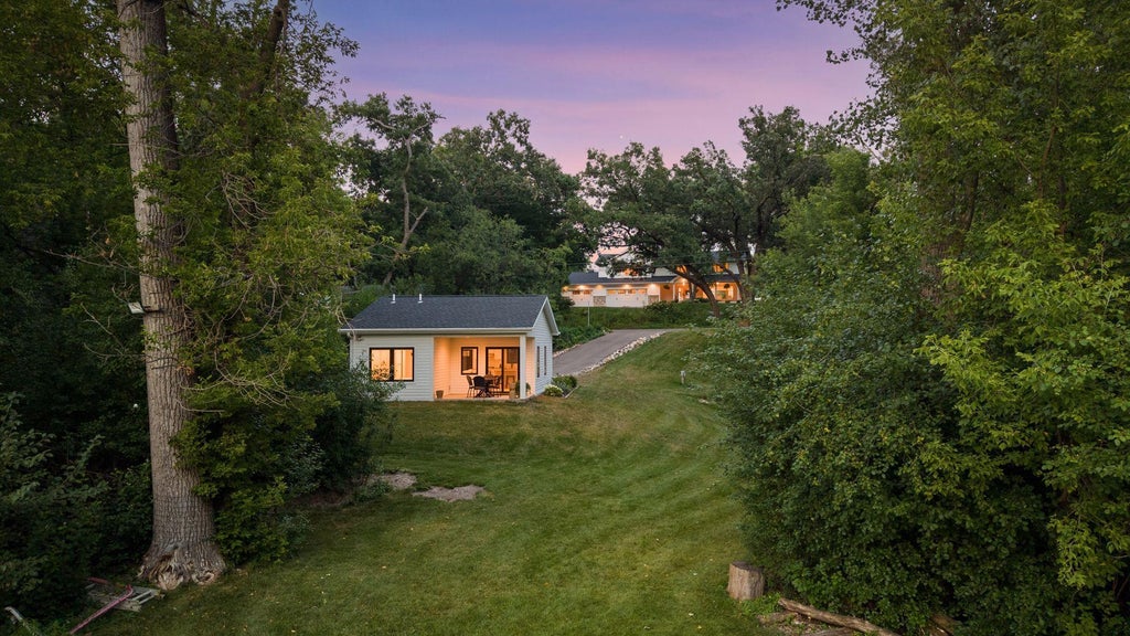 Photo of 3305 Fairchild Avenue, Wayzata, MN 55391 (MLS # 7114685)