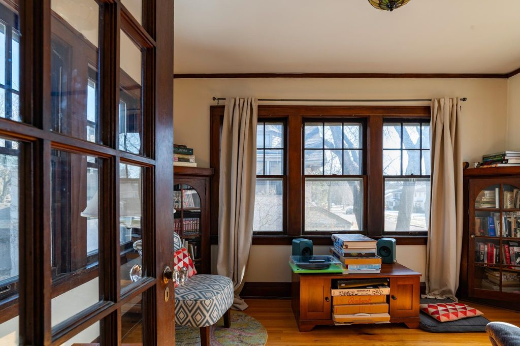 Photo of 1471 Portland Avenue, Saint Paul, MN 55104 (MLS # 7025266)