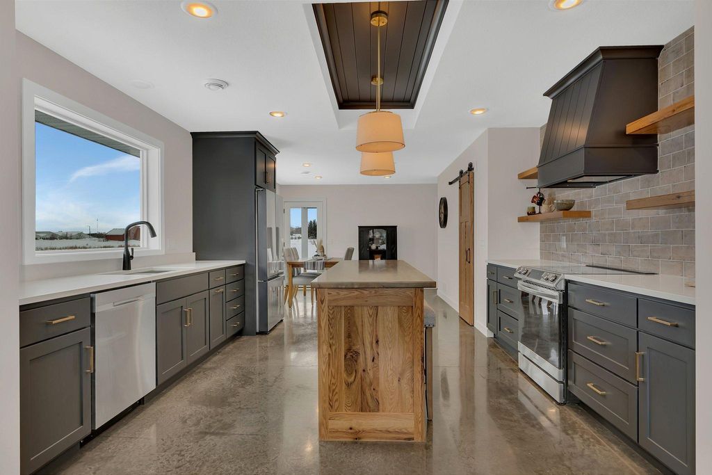 Photo of 3025 Nottingham Road S, Saint Cloud, MN 56301 (MLS # 7108881)