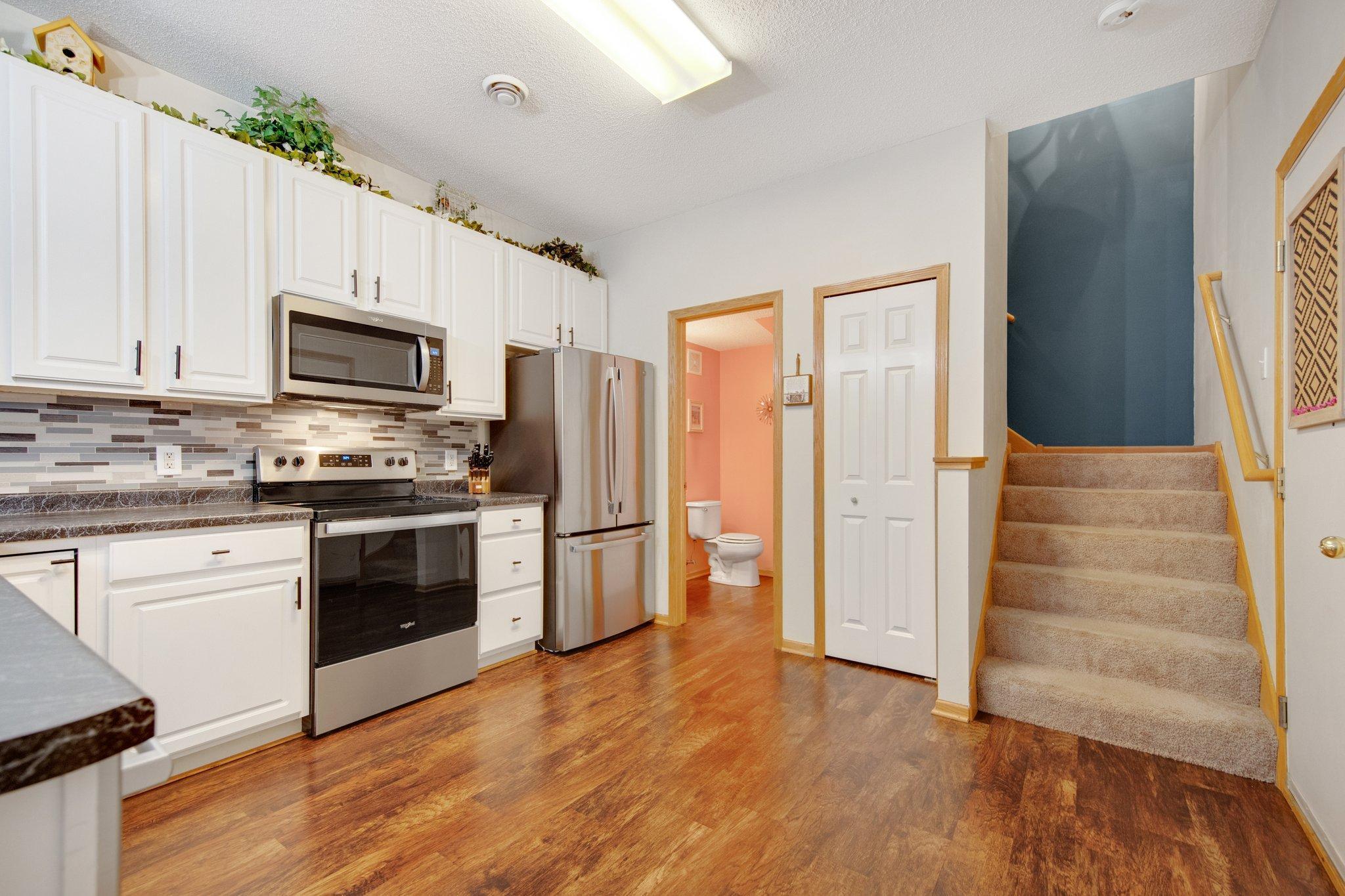 13050 Europa Trail Way N F