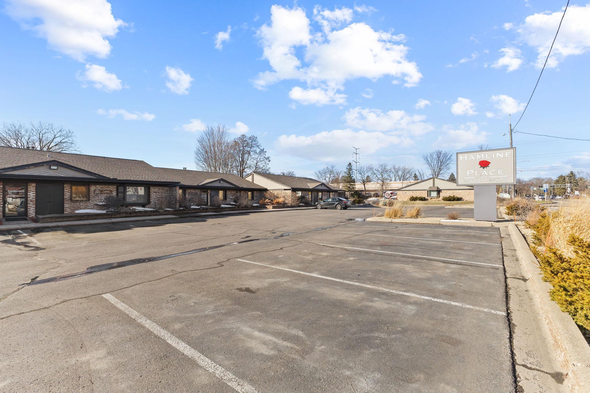 2575 Hamline Avenue N