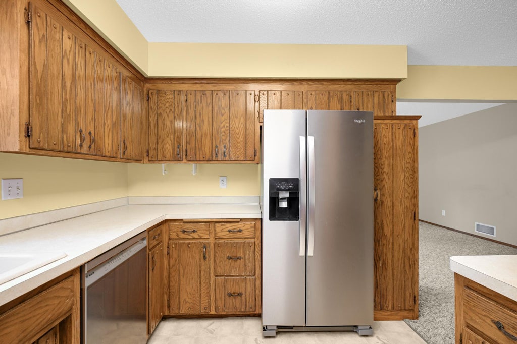 Photo of 7719 Knollwood Drive, Mounds View, MN 55112 (MLS # 7128927)