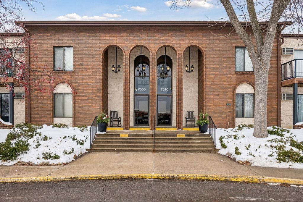 Photo of 7320 York Avenue S #211, Edina, MN 55435 (MLS # 6825811)