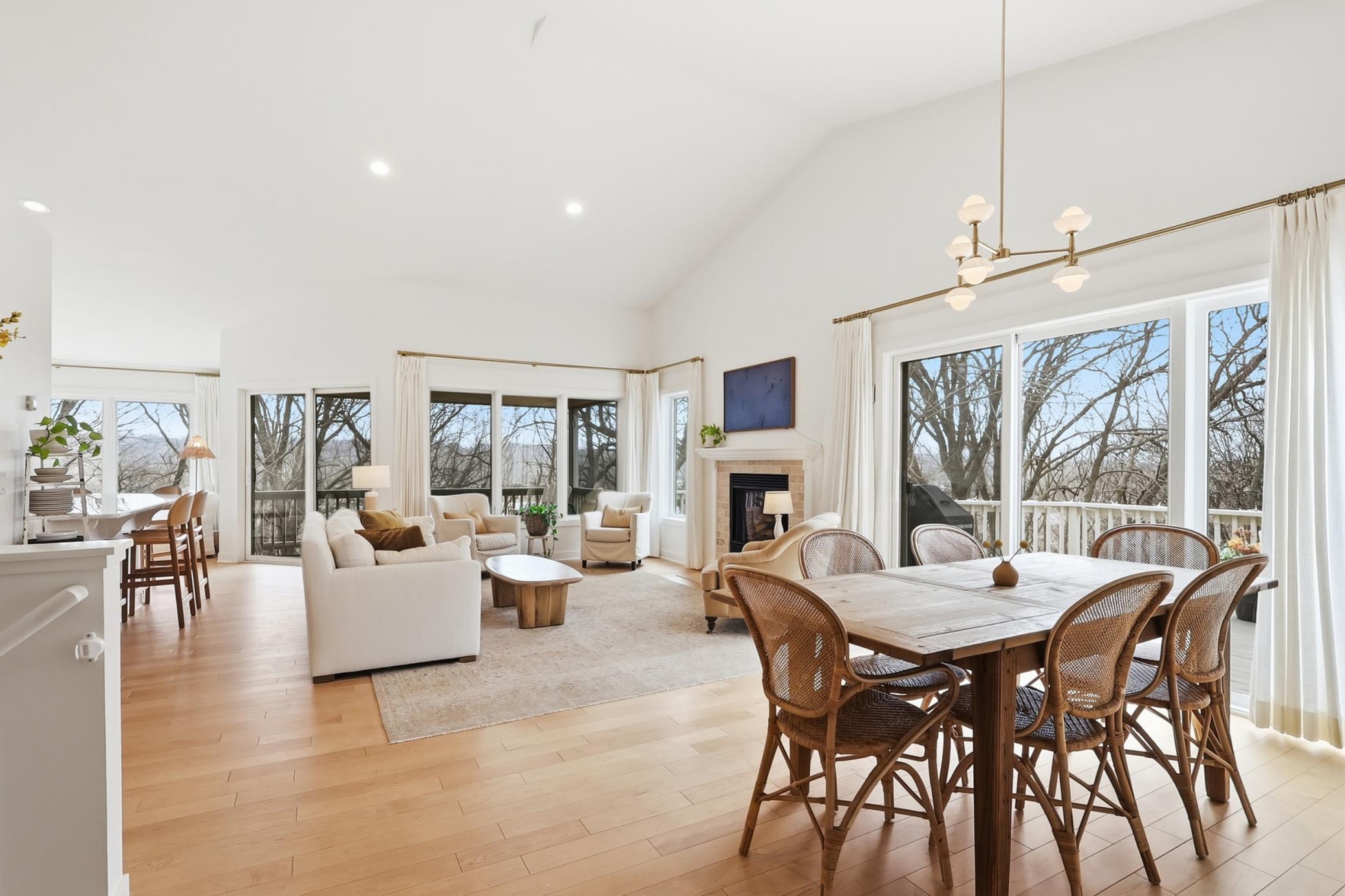 1595 Summit Shores Circle