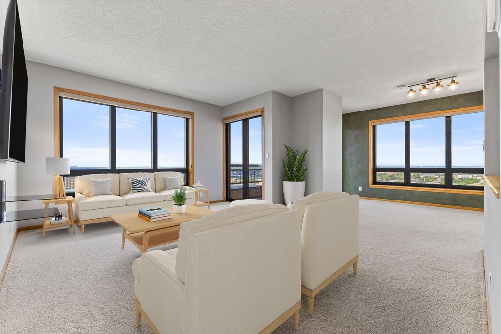 Photo of 168 6th Street E #2905, Saint Paul, MN 55101 (MLS # 7015159)