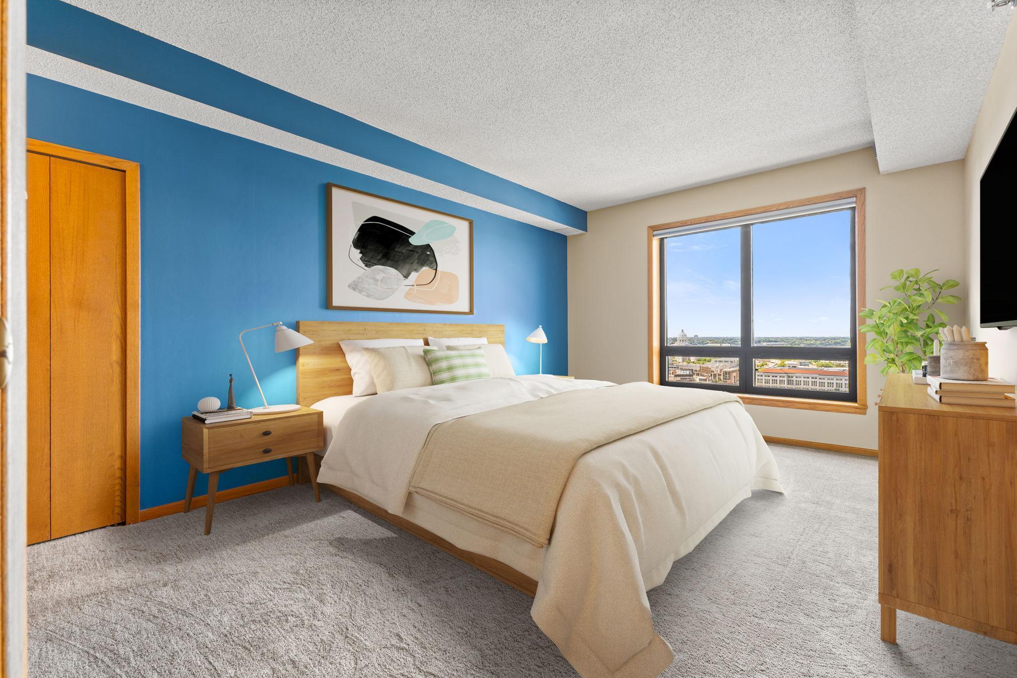 168 6th Street E 2905