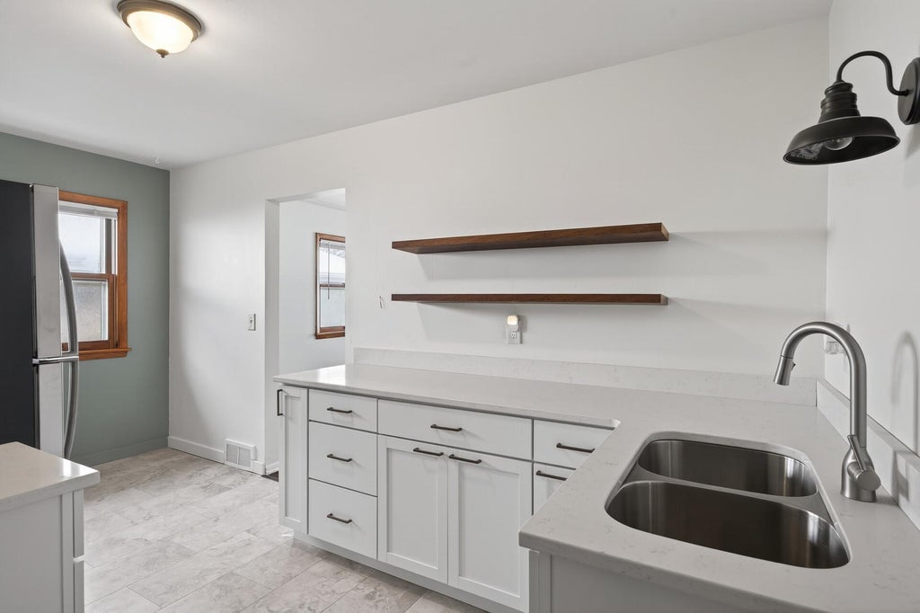 Photo of 5608 -5610 28th Avenue S, Minneapolis, MN 55417 (MLS # 7105255)