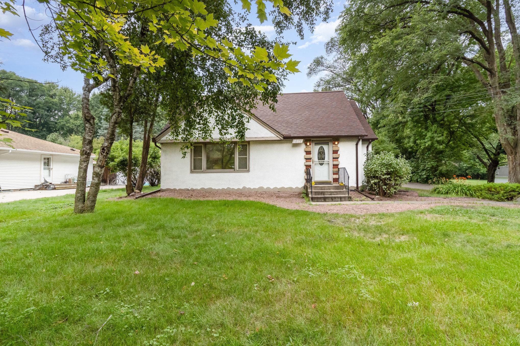 2911 Troseth Road