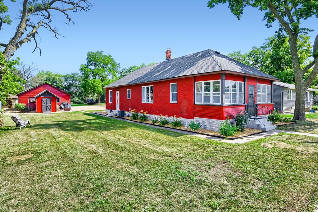 Photo of 1211 3rd Street E, Hastings, MN 55033 (MLS # 7111711)