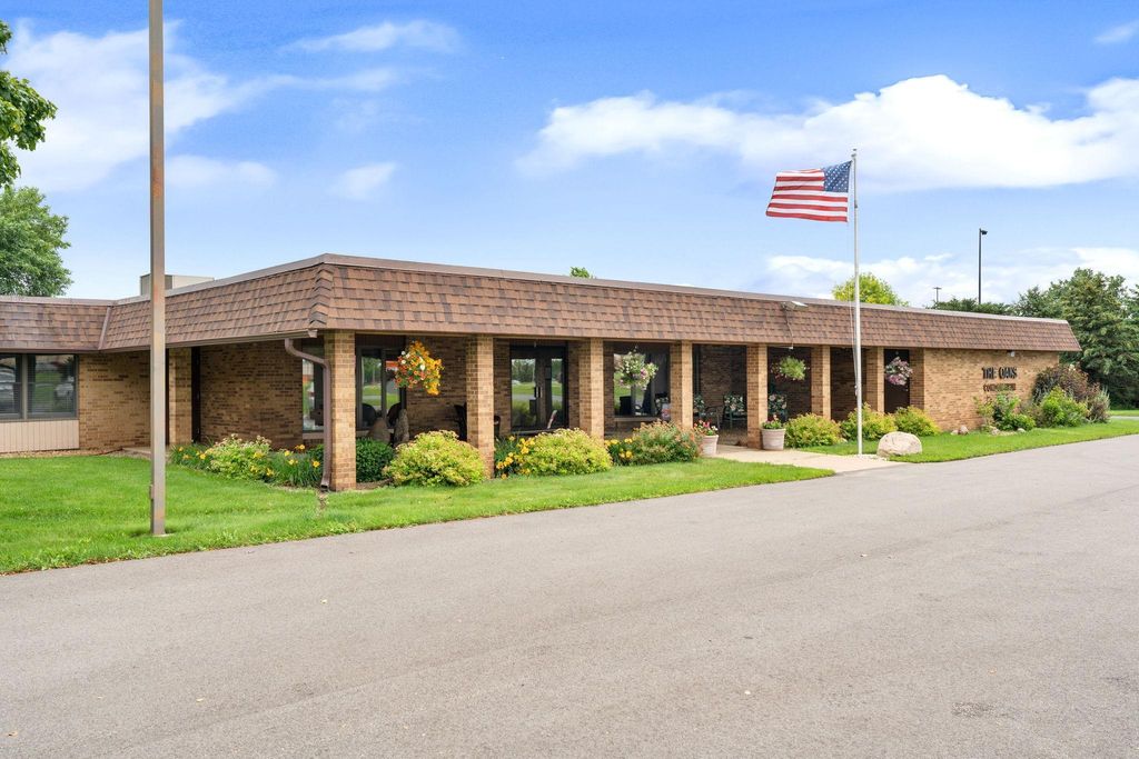 Photo of 1200 18th Avenue NW #111, Austin, MN 55912 (MLS # 6824879)