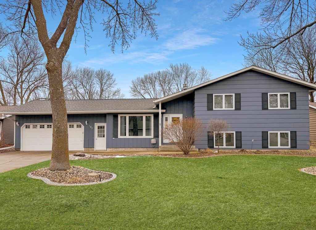 Photo of 107 Donita Avenue, Marshall, MN 56258 (MLS # 7019805)