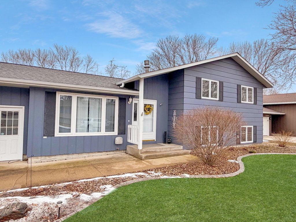 Photo of 107 Donita Avenue, Marshall, MN 56258 (MLS # 7019805)