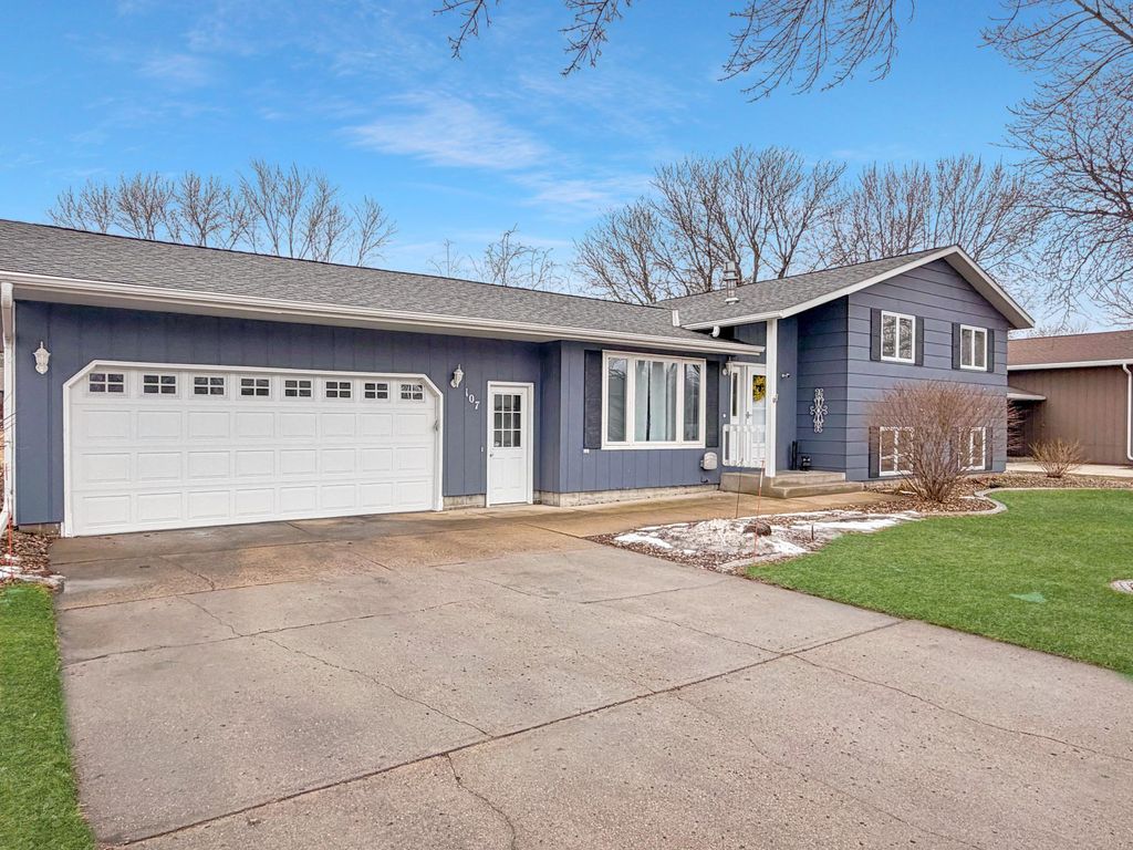 Photo of 107 Donita Avenue, Marshall, MN 56258 (MLS # 7019805)