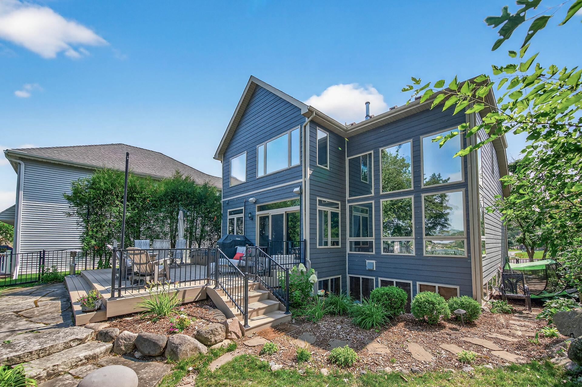 15408 Red Oaks Road SE