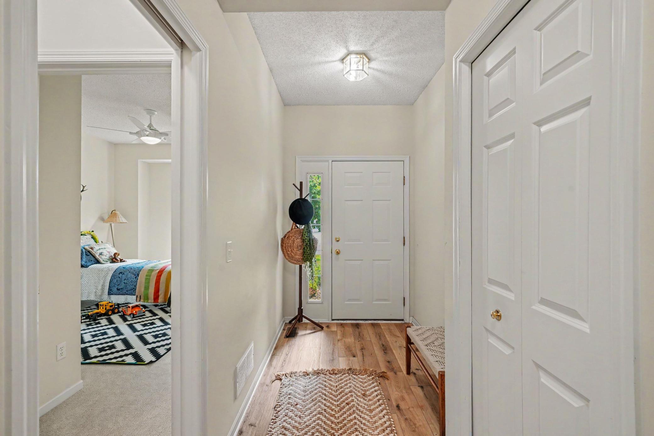 1615 Johnny Cake Ridge Lane L