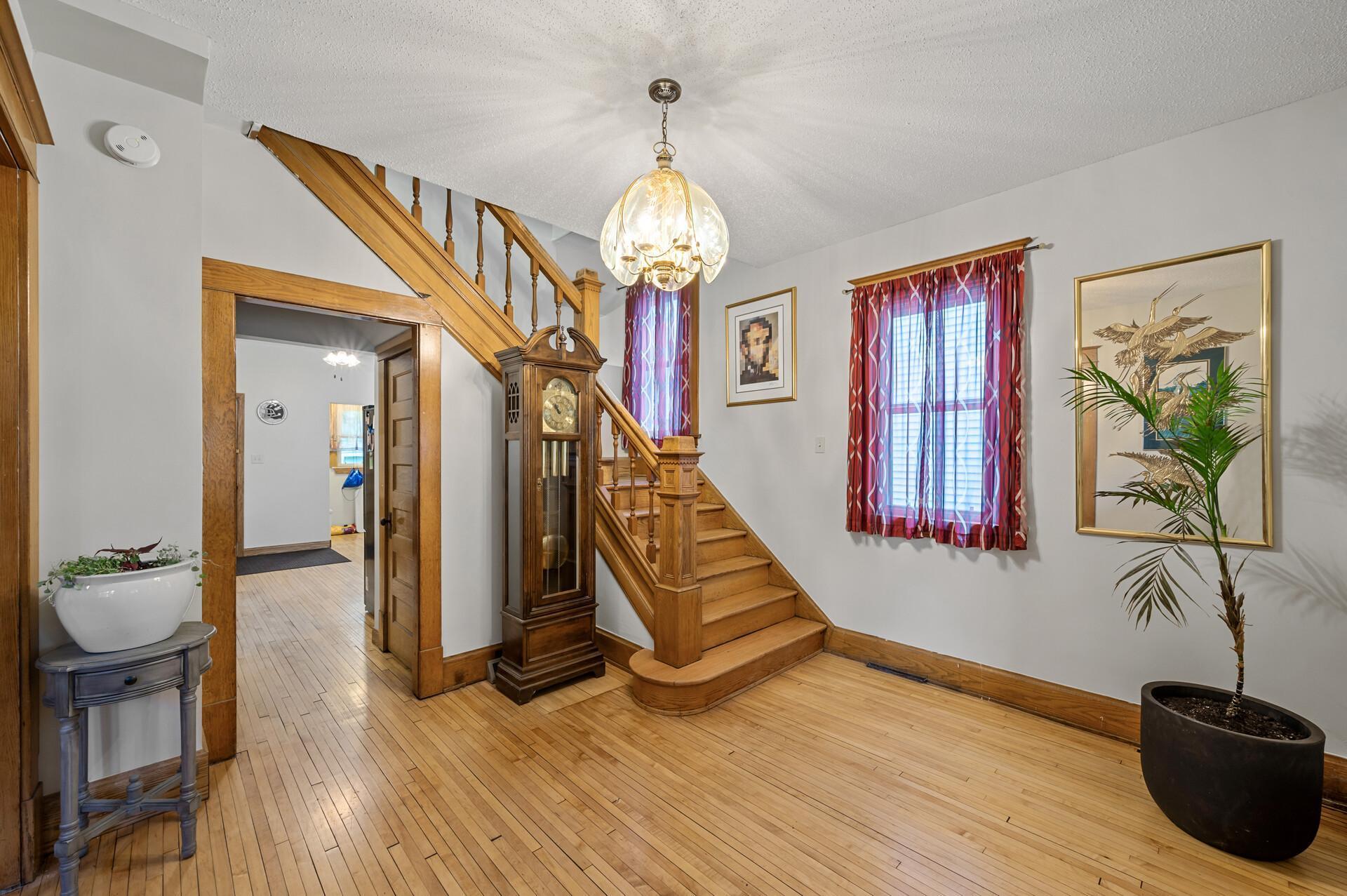 658 Plum Street