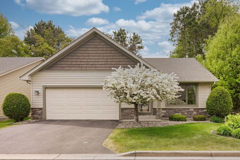 1003 Farrell Street S Maplewood MN 55119