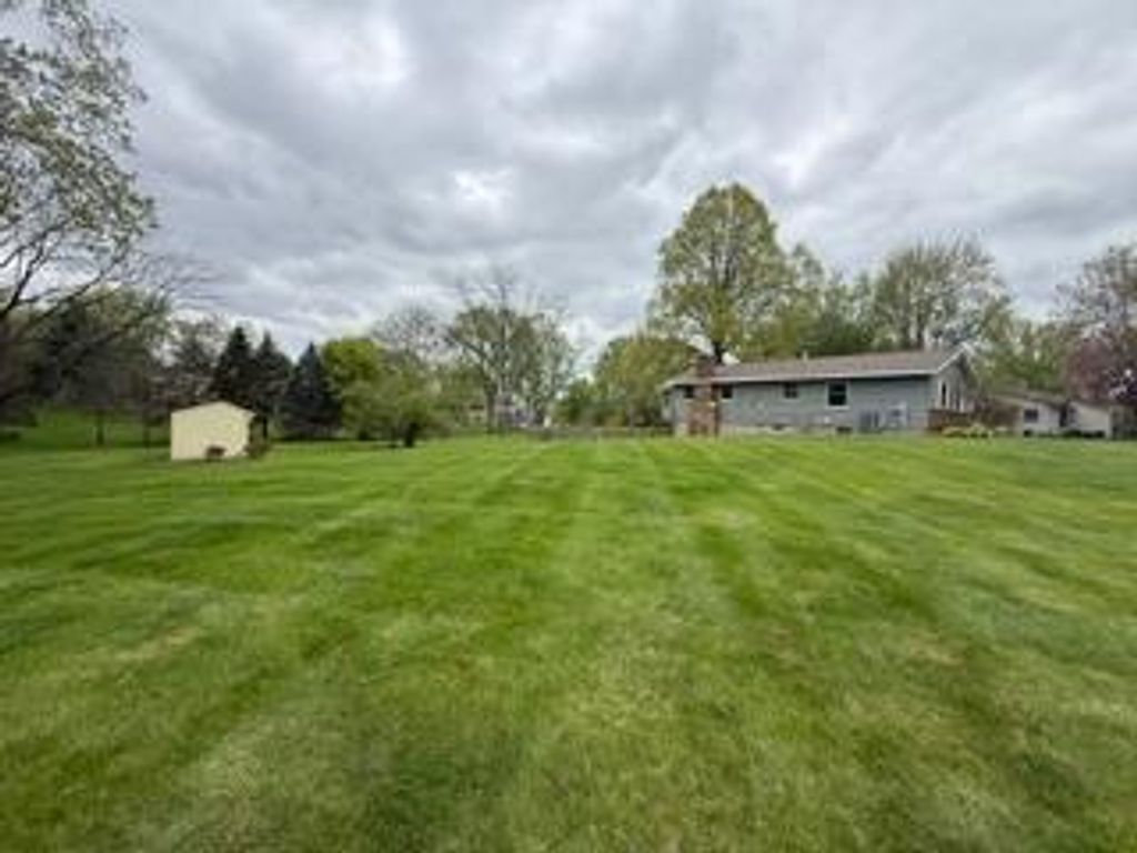 Photo of 8381 Annalisa Path, Inver Grove Heights, MN 55077 (MLS # 7066100)