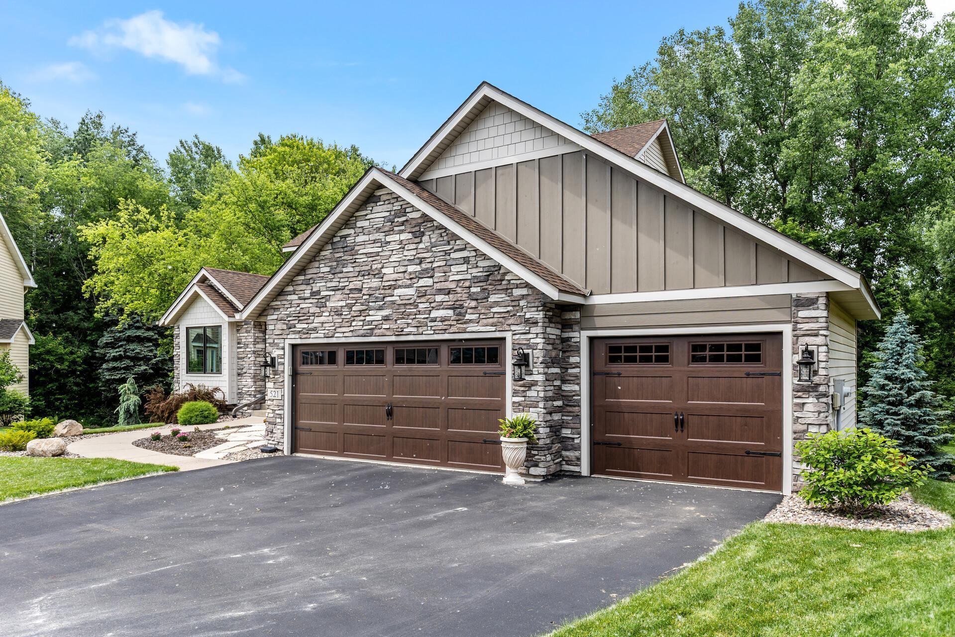 521 Eastwood Court