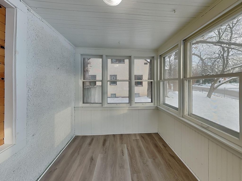 Photo of 3610 Oakdale Avenue N, Robbinsdale, MN 55422 (MLS # 6823295)