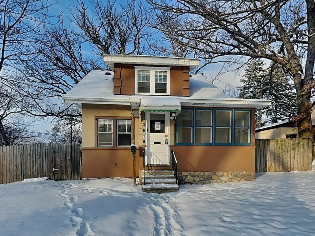 Photo of 3610 Oakdale Avenue N, Robbinsdale, MN 55422 (MLS # 6823295)