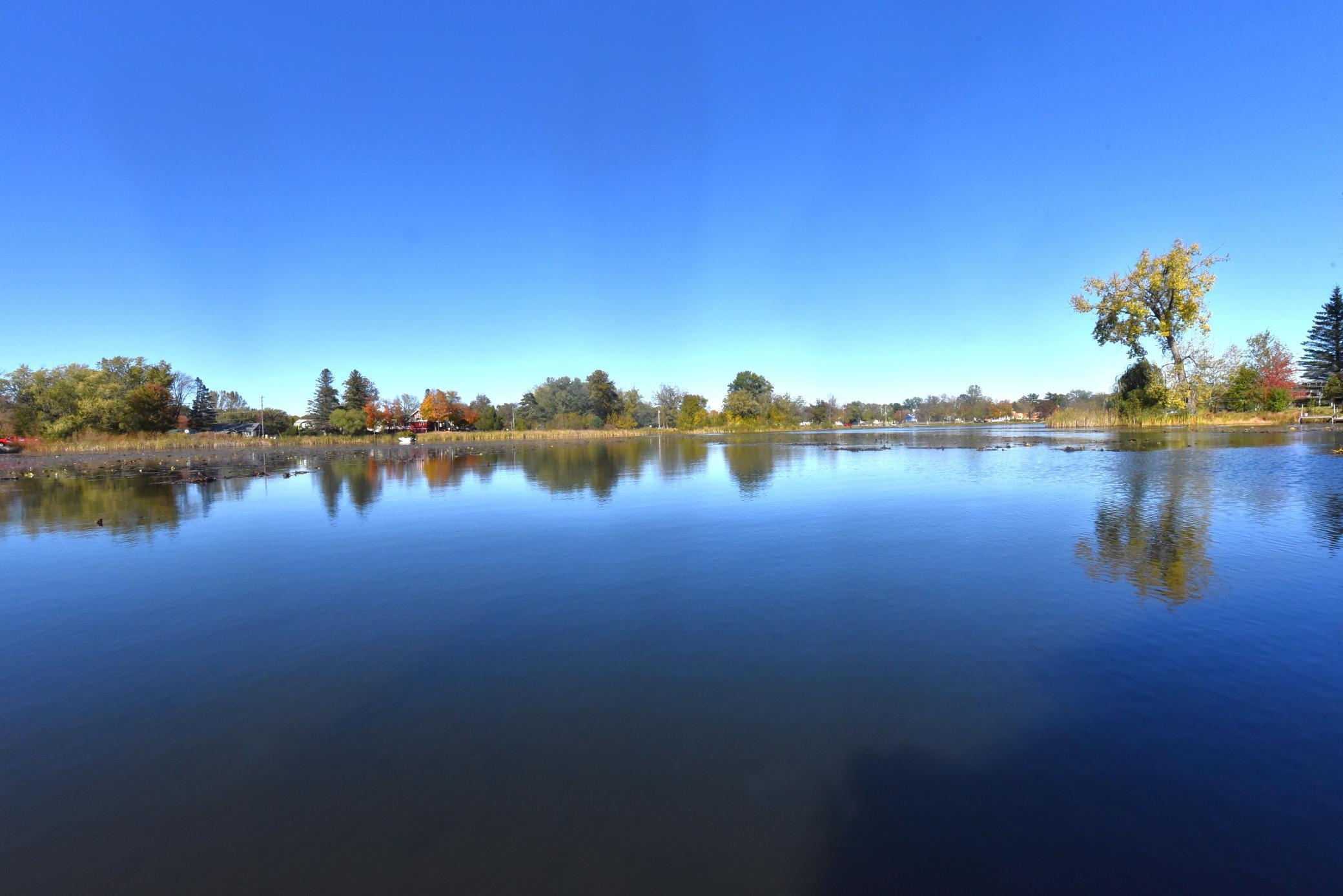 760 Lakeshore Drive