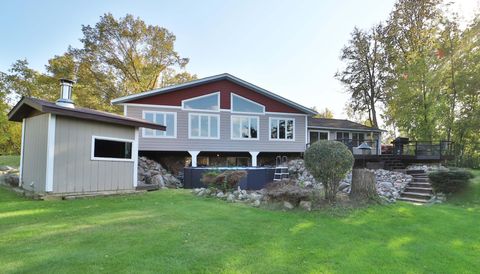 760 Lakeshore Drive Crosby MN 56441