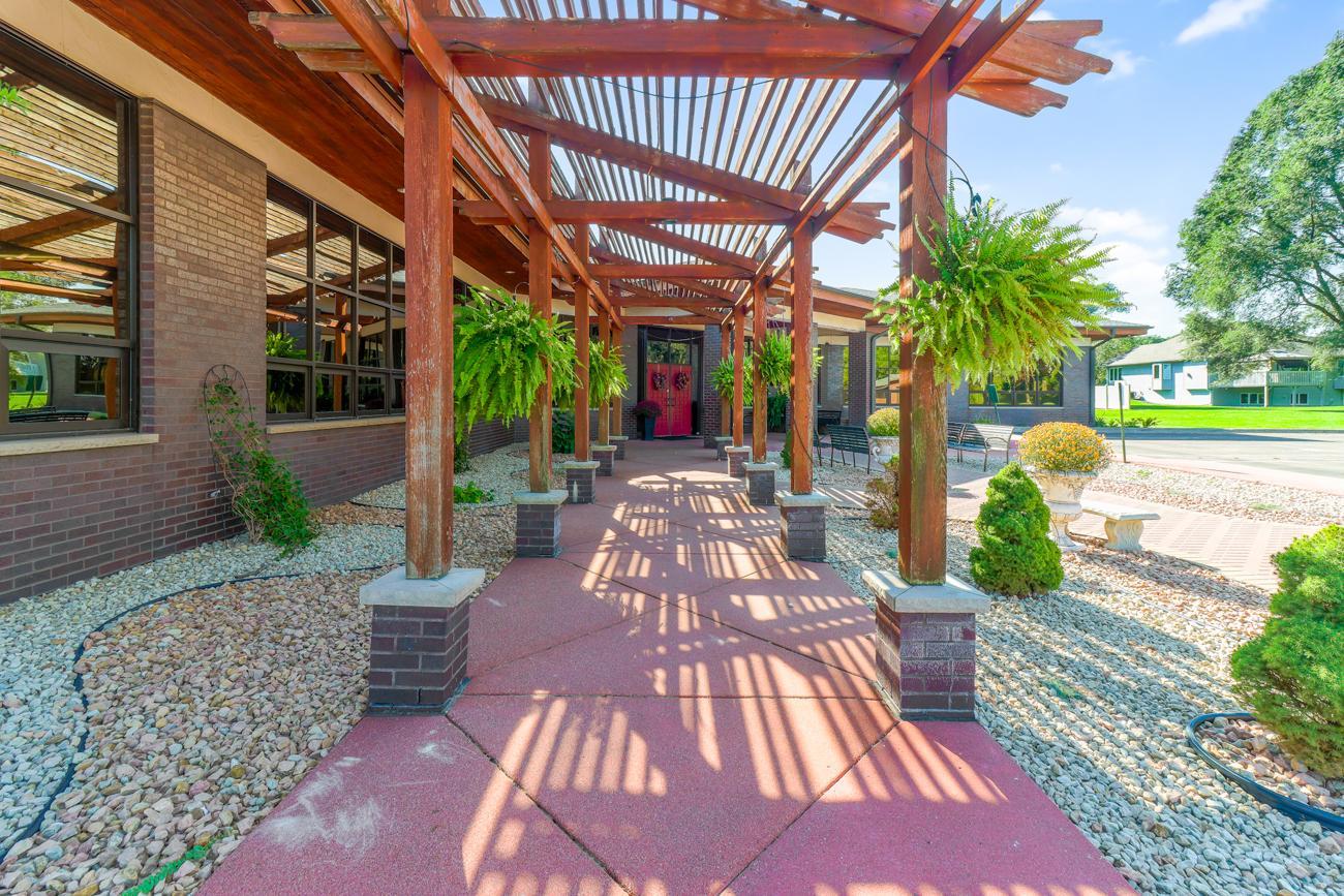 13850 Lincoln Street NE