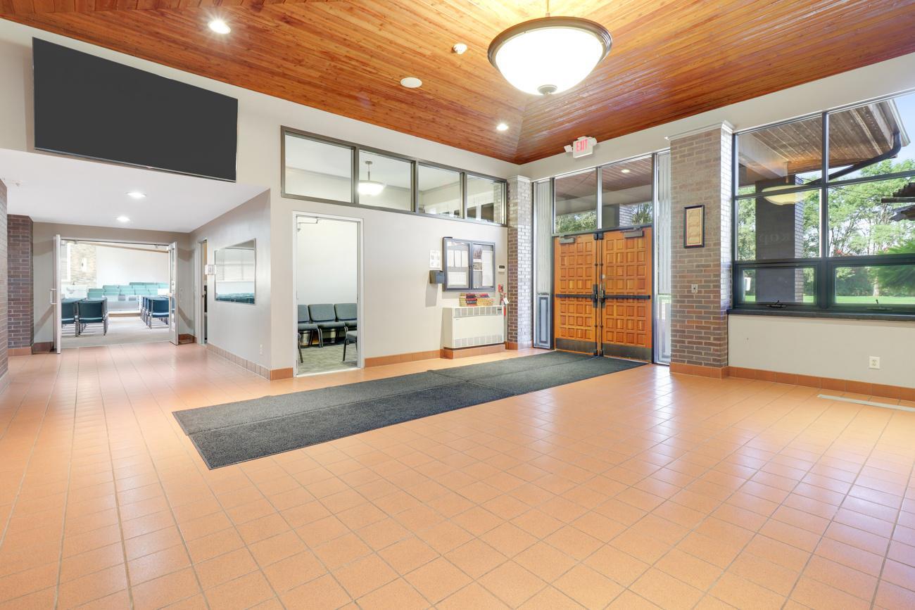 13850 Lincoln Street NE