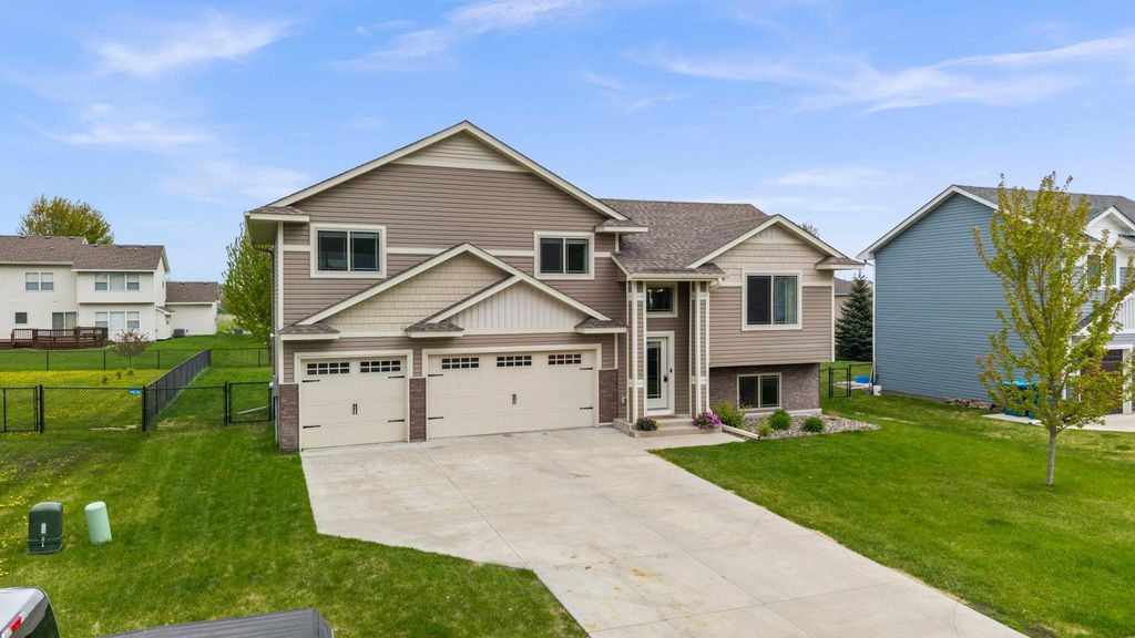 Photo of 19089 Johnson Street NW, Elk River, MN 55330 (MLS # 7068032)