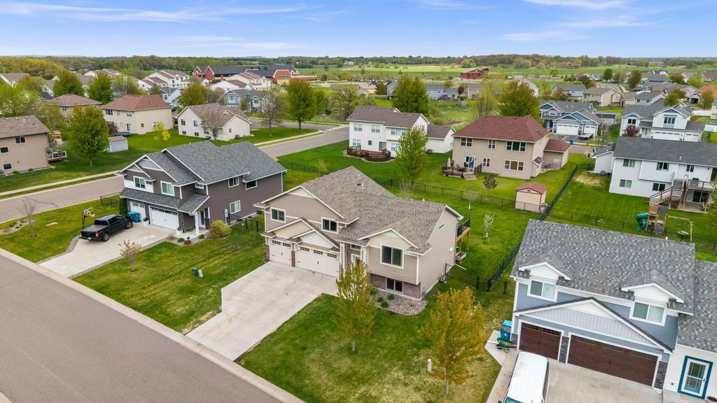 Photo of 19089 Johnson Street NW, Elk River, MN 55330 (MLS # 7068032)