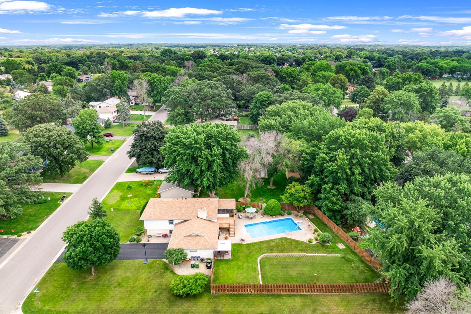 1600 132nd Lane NE