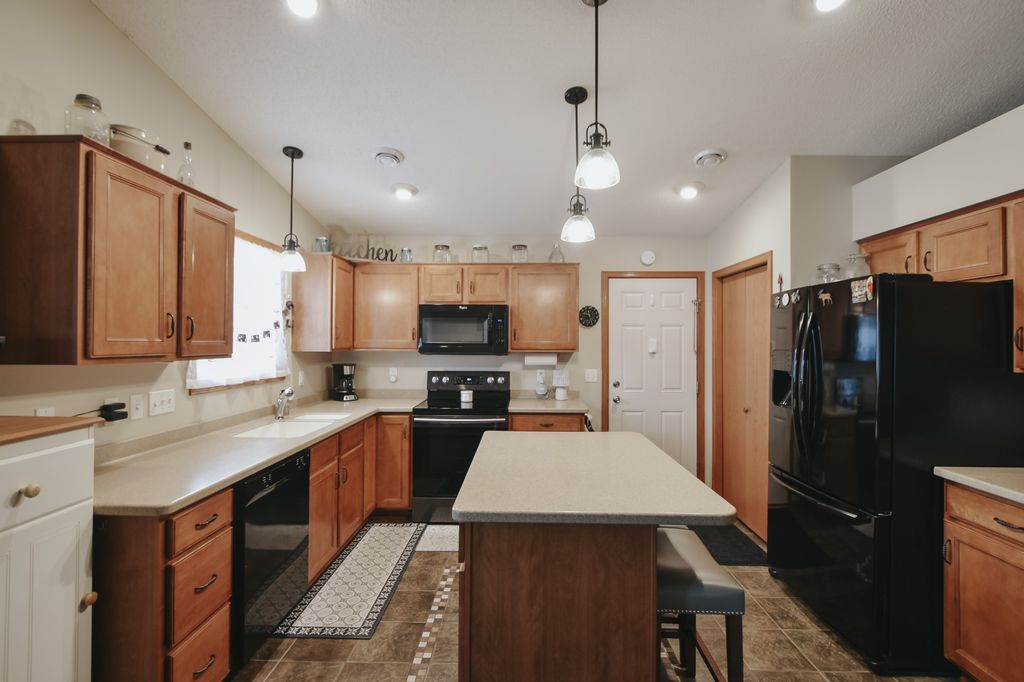 Photo of 597 19th Street, Zumbrota, MN 55992 (MLS # 7094322)
