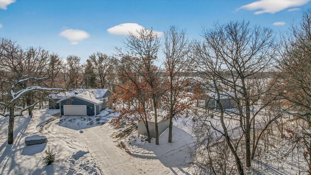 Photo of 2822 286th Lane NW, Isanti, MN 55040 (MLS # 7000990)