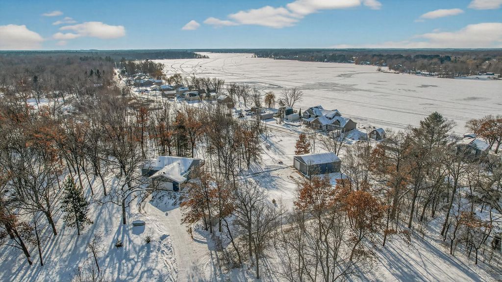 Photo of 2822 286th Lane NW, Isanti, MN 55040 (MLS # 7000990)
