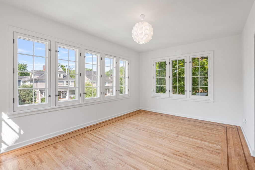 Photo of 1621 W 25th Street #2, Minneapolis, MN 55405 (MLS # 6821653)