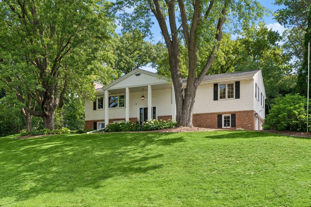 Photo of 16608 Eagle Ridge Drive, Minnetonka, MN 55345 (MLS # 7098099)