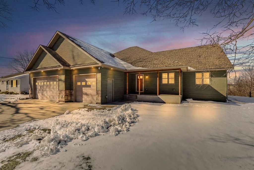 Photo of 209 Sunrise Drive, Medford, MN 55049 (MLS # 7006330)